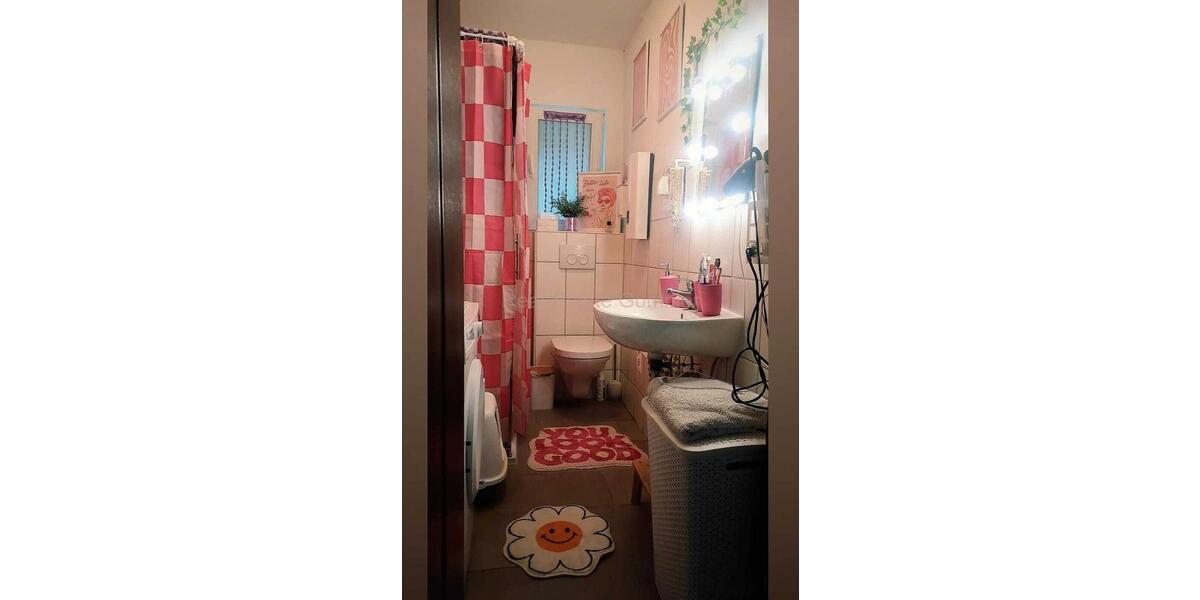 Erdgeschoßwohnung Windischeschenbach - 3 Zimmer, 60 m&sup2;, 535&euro; | Angebot:25869146