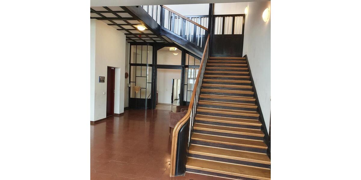 Wohnen im Dachgeschoss - am Kurpark Bad Nauheim 3 zimmer