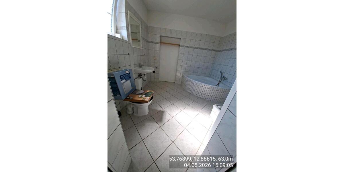 Erdgeschoßwohnung Malchin - 2 Zimmer, 86 m&sup2;, 655&euro; | Angebot:26456346