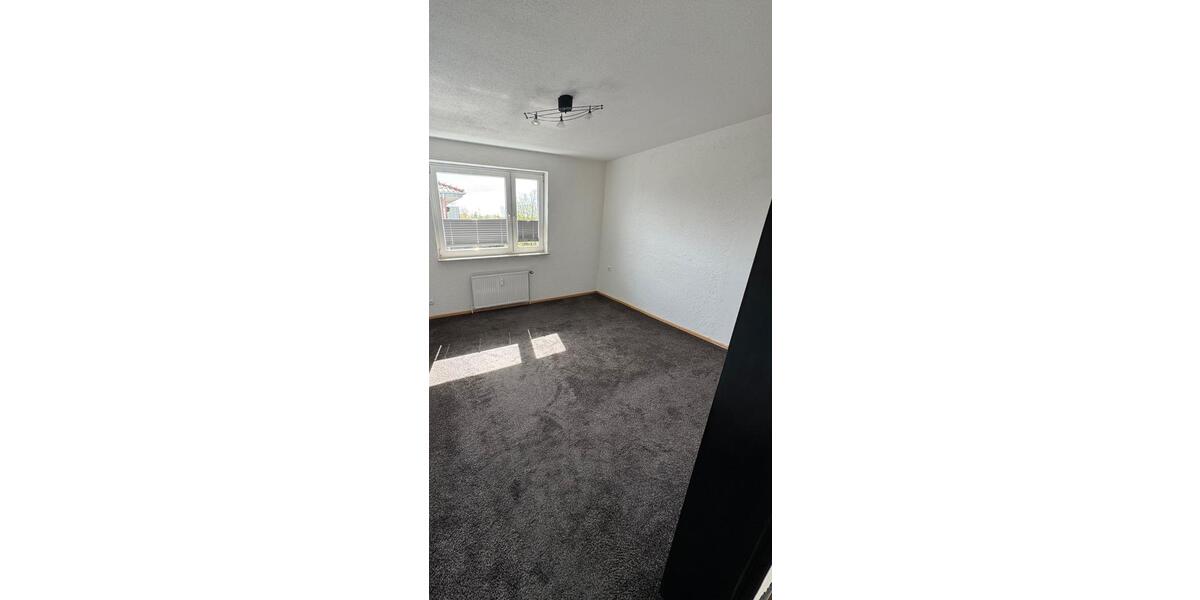 Etagenwohnung Sulingen - 3 Zimmer, 74 m&sup2;, 740&euro; | Angebot:26523715