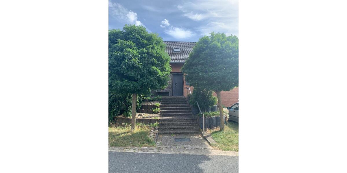 Wohnen auf Zeit Edemissen - 6 Zimmer, 15 m&sup2;, 30&euro; | Angebot:24216028