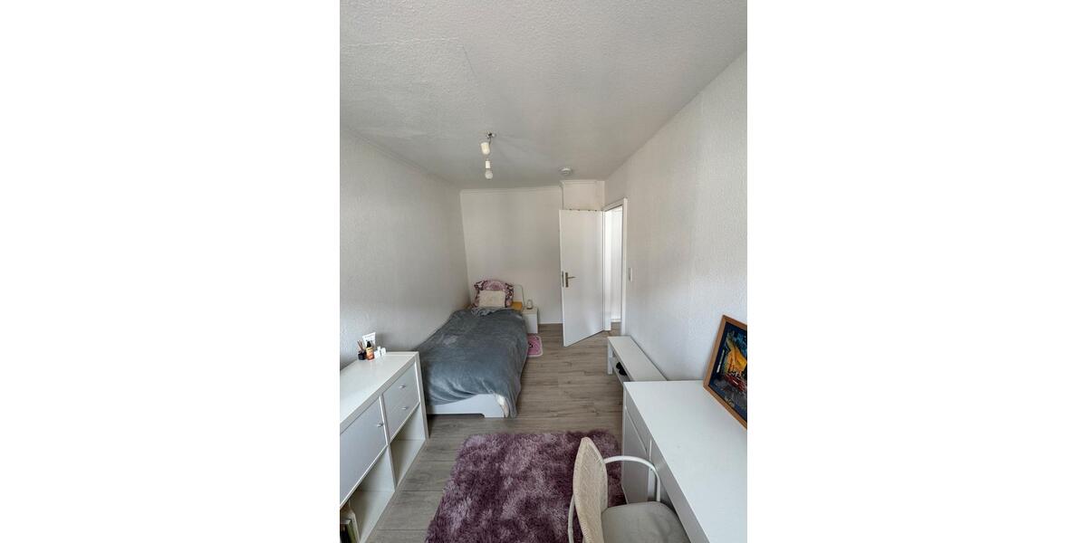 Wohnen auf Zeit Flensburg Falkenberg - 3 Zimmer, 12 m&sup2;, 330&euro; | Angebot:26679555