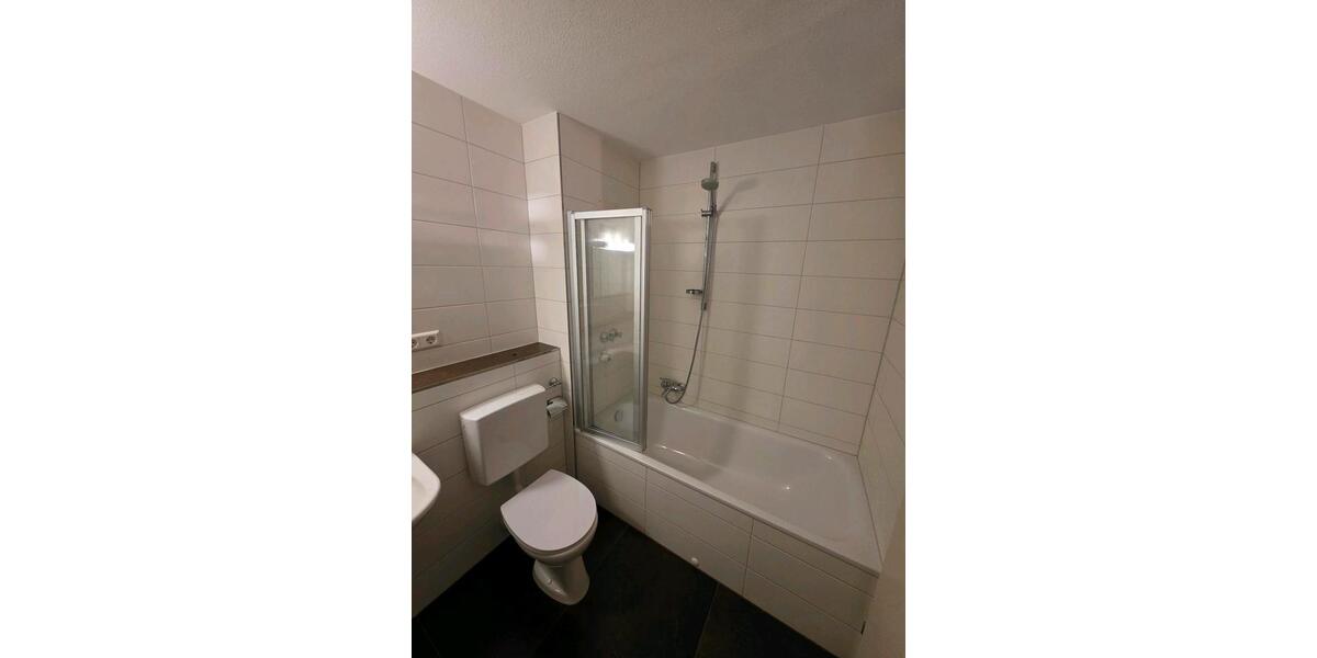 2-Zimmer-Wohnung mit EBK + Außenstellplatz – Zentral in Offenburg 2 zimmer