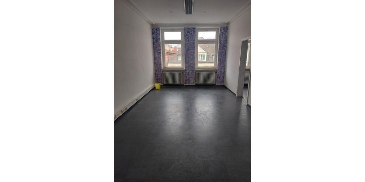Gewerbeobjekt Offenburg - 1.500&euro; | Angebot:24714726