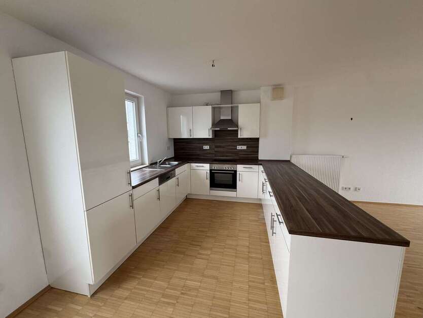 Wohnung zum Mieten in Hannover 1.304 € 118.5 m² 3 zimmer