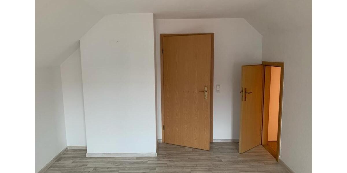 Maisonettenwohnung Weißwasser (Oberlausitz) - 2 Zimmer, 68 m&sup2;, 770&euro; | Angebot:26652961