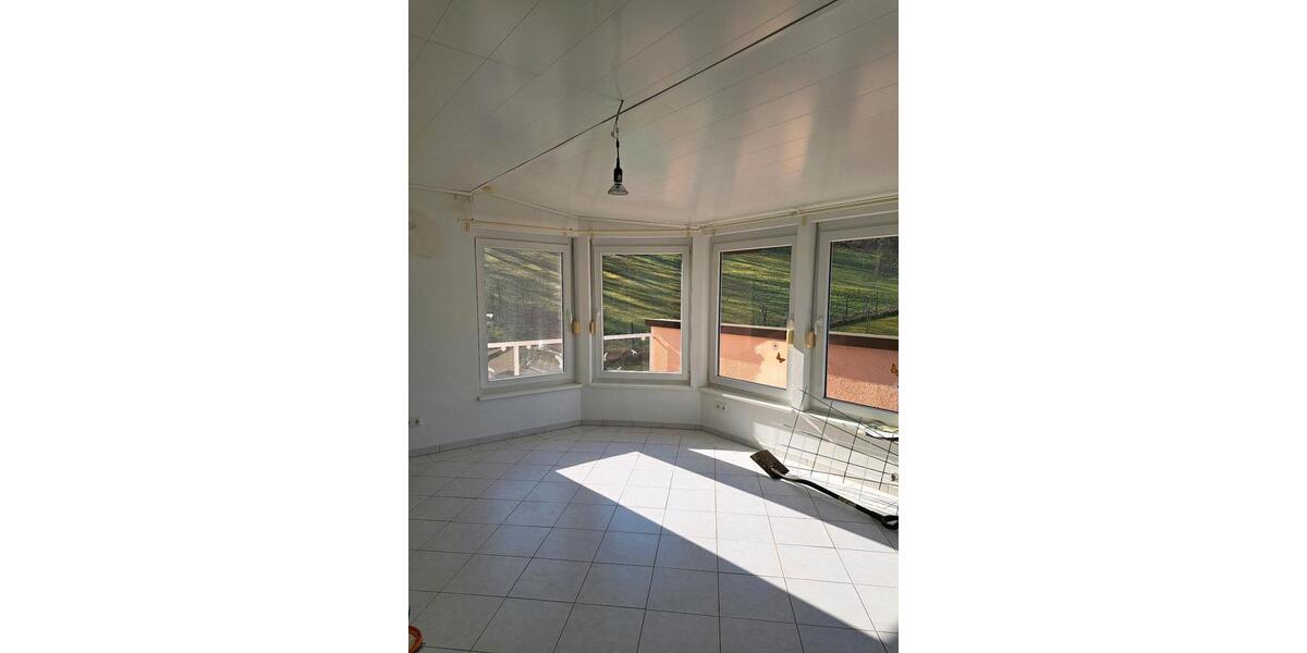 Etagenwohnung Michelstadt - 4 Zimmer, 125 m&sup2;, 1.250&euro; | Angebot:23176427