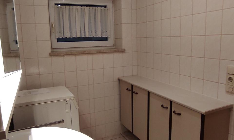 2-Zi. Single-Wohnung möbliertteilmöbliert in EFH in AdorfVogtl. 2 zimmer