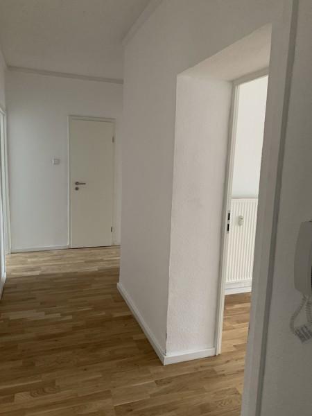 Schöne 3-Zimmer-Wohnung mit Balkon und Tageslichtbad zimmer