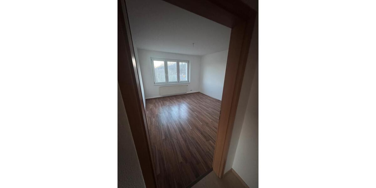 Etagenwohnung Elsterheide - 2 Zimmer, 50 m&sup2;, 250&euro; | Angebot:25552622