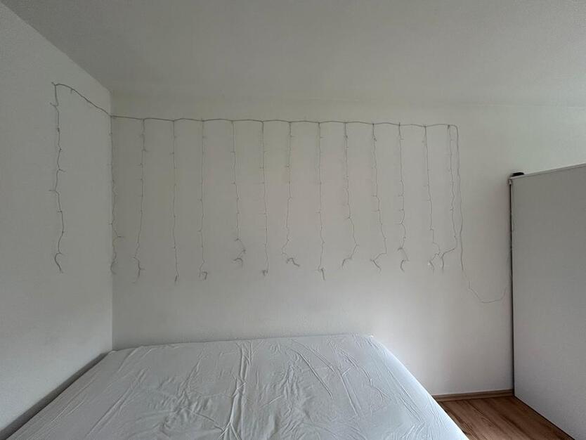 Zimmer zur Untermiete in gemütlicher Mädchen 2erWG Nähe Tübingen