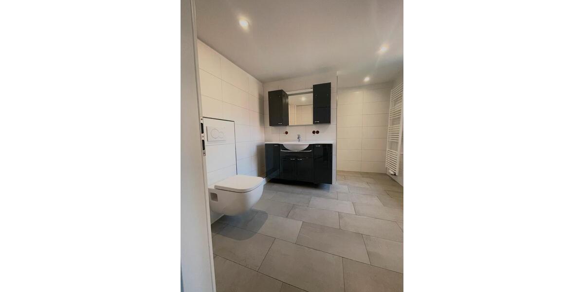 Etagenwohnung Stade - 3 Zimmer, 85 m&sup2;, 1.290&euro; | Angebot:25961131