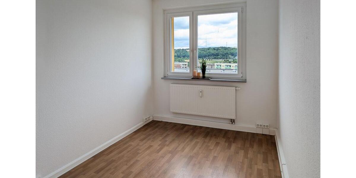 Etagenwohnung Gera Bieblach-Ost - 4 Zimmer, 80 m&sup2;, 573&euro; | Angebot:26049105