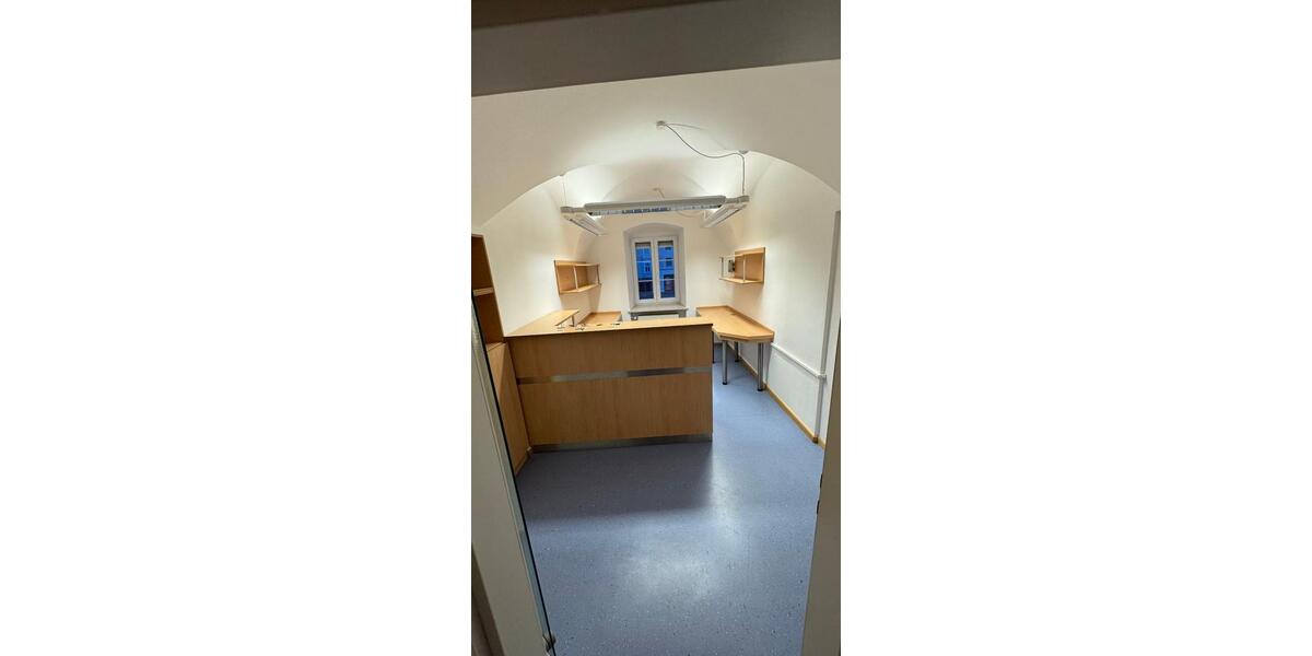 Gewerbeobjekt Deggendorf - 1.700&euro; | Angebot:26228222