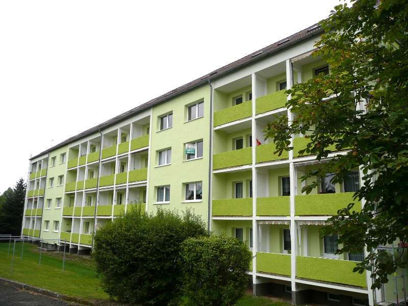 Wohnung zum Mieten in Limbach-Oberfrohna 295 € 51.95 m²