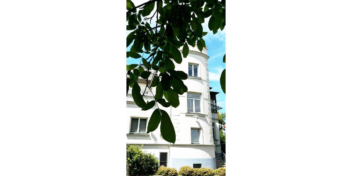 Dachgeschoßwohnung Meerane - 4 Zimmer, 127 m&sup2;, 735&euro; | Angebot:25749736