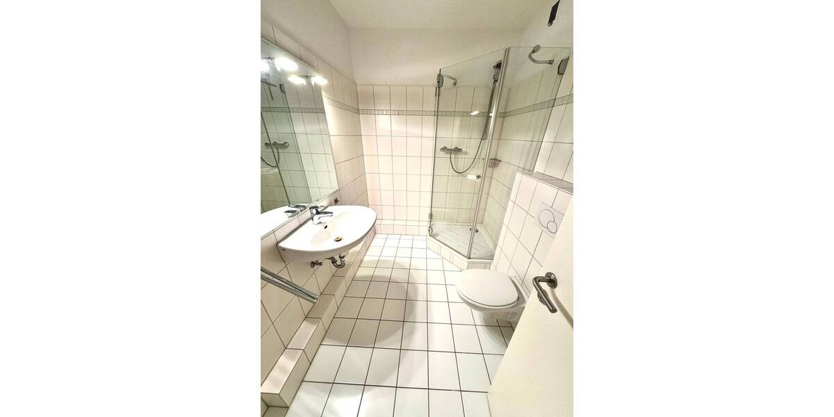 Etagenwohnung Hamburg Rissen - 3 Zimmer, 73 m&sup2;, 1.180&euro; | Angebot:26119140