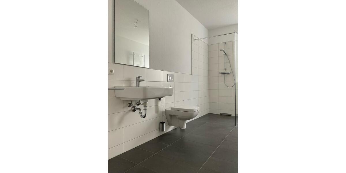 Etagenwohnung Bucha - 3 Zimmer, 90 m&sup2;, 1.129&euro; | Angebot:26007143
