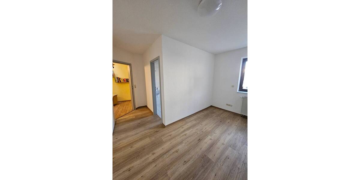 Zimmer Hartha - 195&euro; | Angebot:19316307