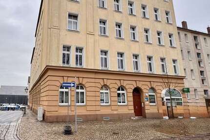 Wohnung Magdeburg Neue Neustadt - 3 Zimmer, 87 m&sup2;, 530&euro; | Angebot:26285470