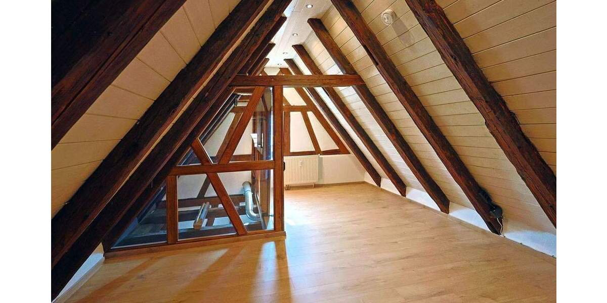 Etagenwohnung Renningen Malmsheim - 4 Zimmer, 98 m&sup2;, 1.000&euro; | Angebot:25897765