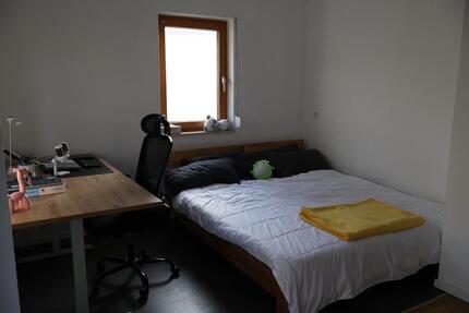 Vollmöbliertes WG-Studentenzimmer in grüner Oase in Hainholz 1 zimmer