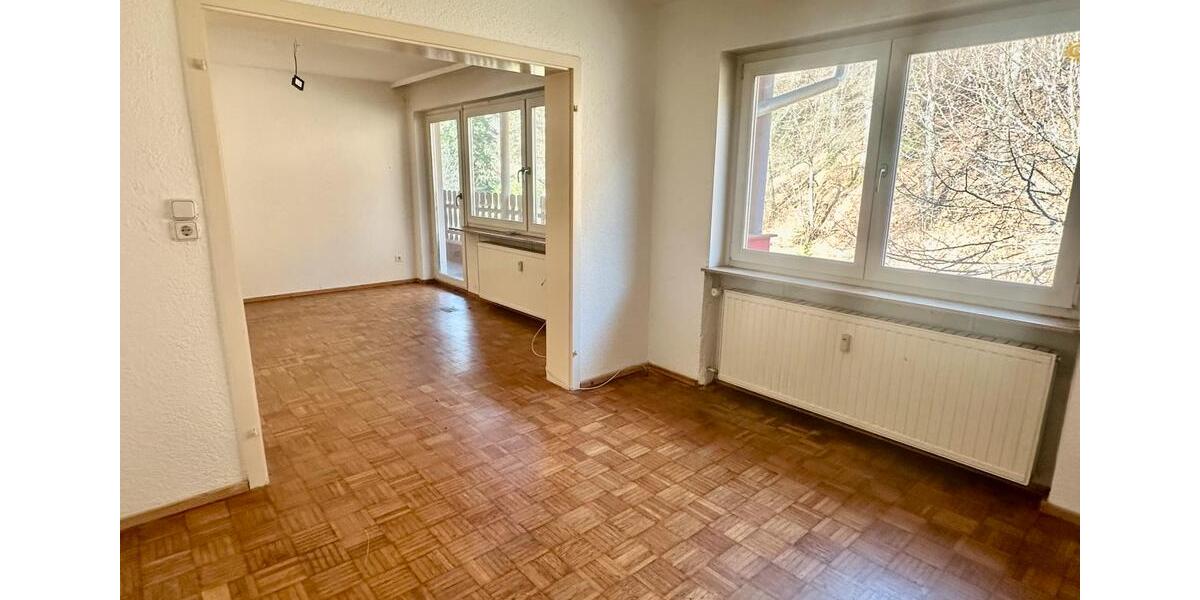 Etagenwohnung Bad Dürkheim - 3 Zimmer, 75 m&sup2;, 800&euro; | Angebot:25405587