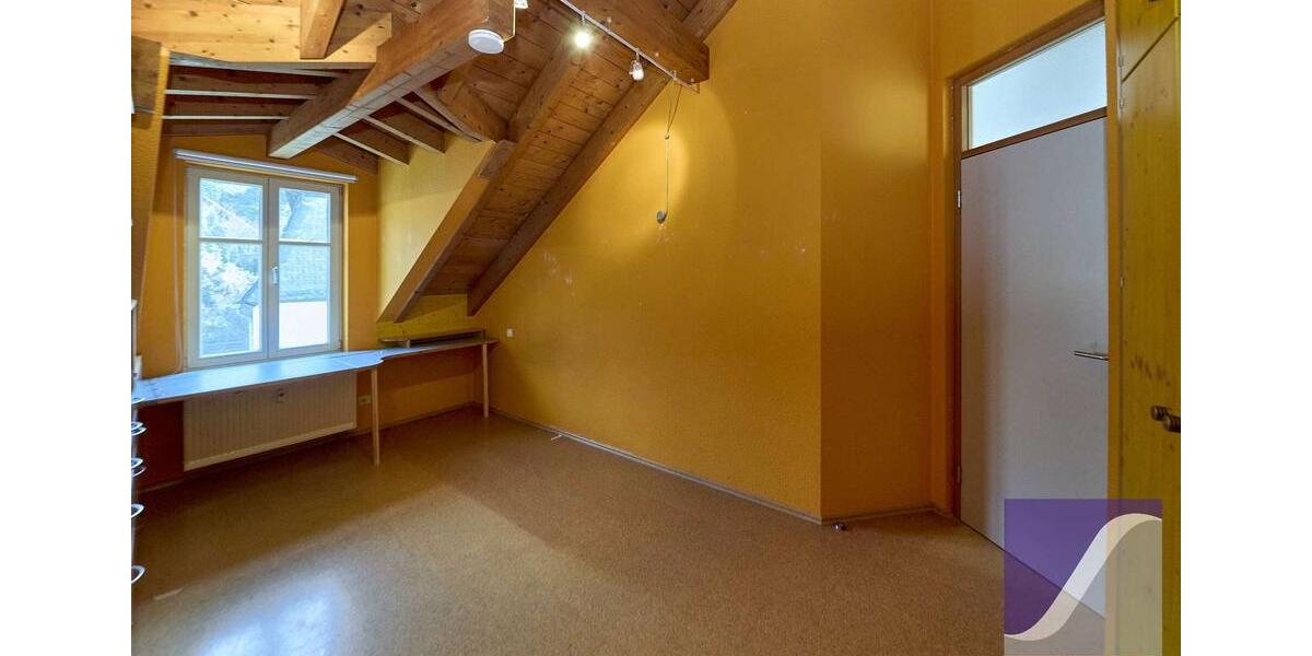 Dachgeschoßwohnung Bernkastel-Kues Kues - 5 Zimmer, 162 m&sup2;, 995&euro; | Angebot:24738200