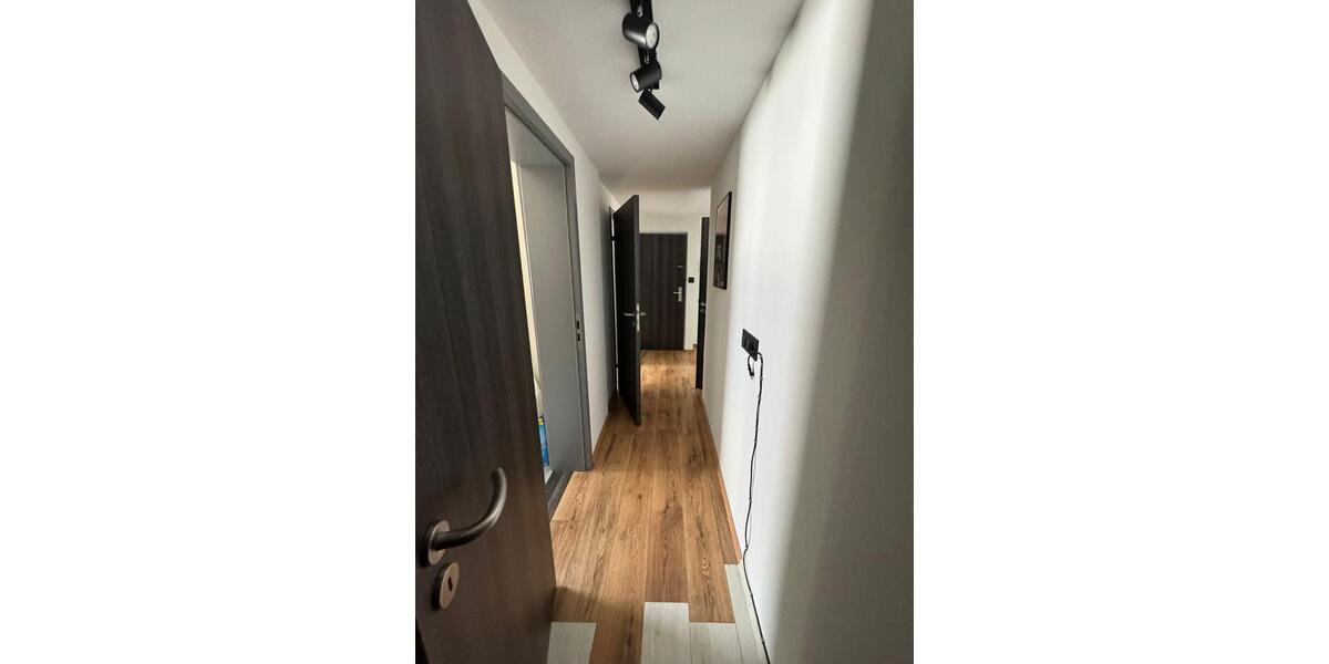 Dachgeschoßwohnung Kempten (Allgäu) Auf der Halde - 3 Zimmer, 85 m&sup2;, 1.270&euro; | Angebot:25971872