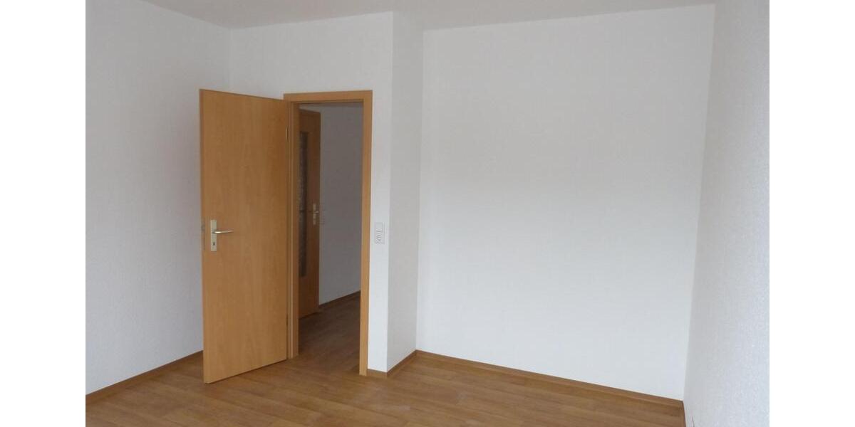 Etagenwohnung Zella-Mehlis Mehlis - 3 Zimmer, 61 m&sup2;, 350&euro; | Angebot:24176866