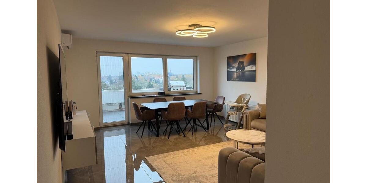 Etagenwohnung Karlsruhe Durlach - 4 Zimmer, 117 m&sup2;, 1.900&euro; | Angebot:25594066