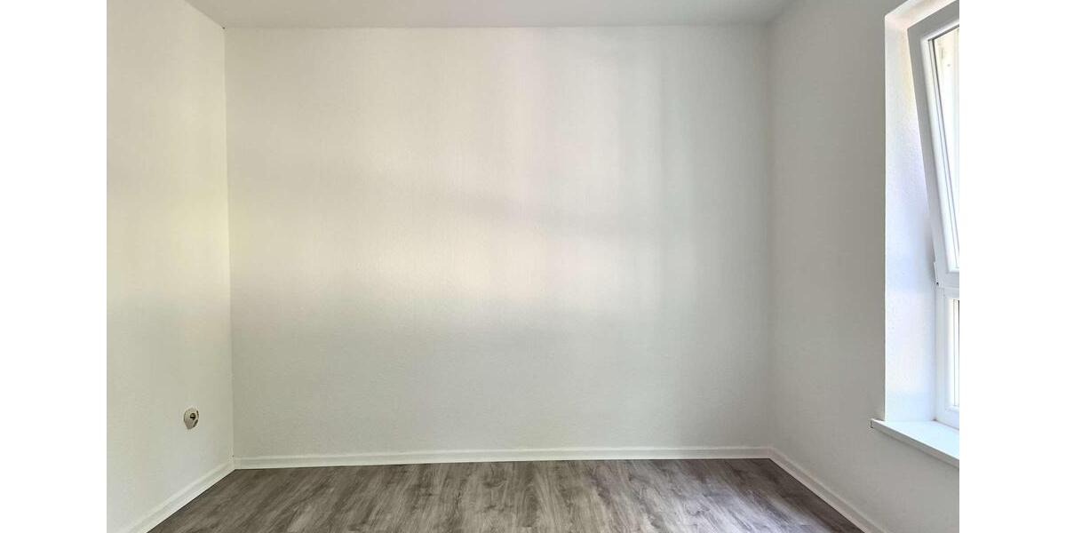 Etagenwohnung Wolfsburg - 3 Zimmer, 58 m&sup2;, 585&euro; | Angebot:25225104