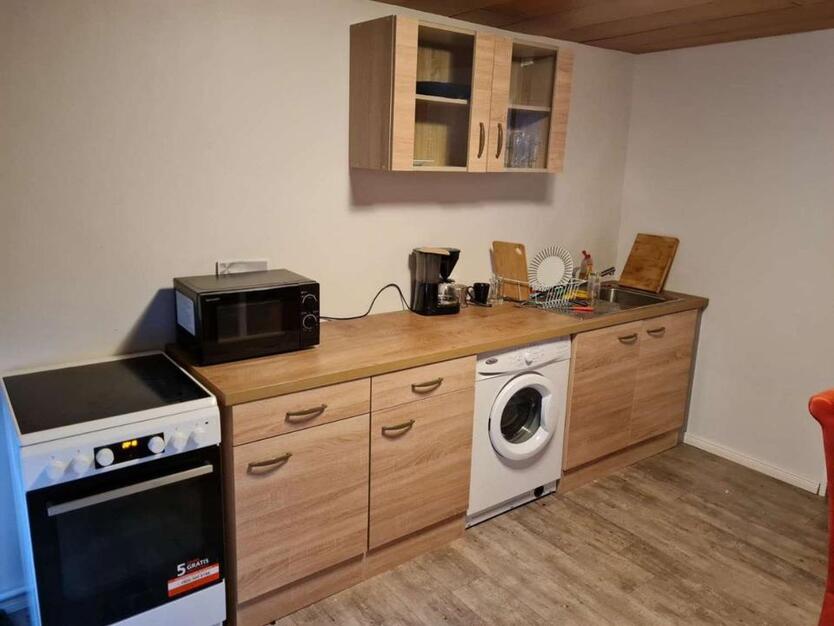 Miete - Zimmer in Niendorf ab 1 Monat oder unbefridtigt
