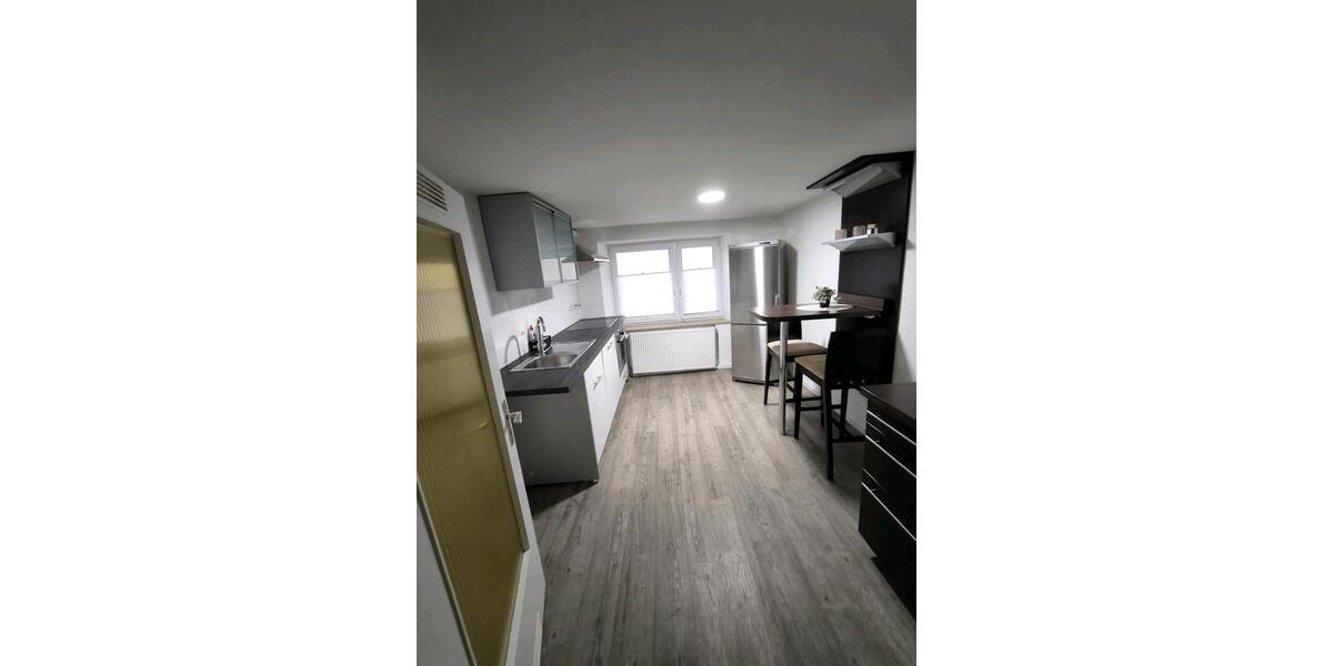 Wohnen auf Zeit Kaisheim - 5 Zimmer, 6 m&sup2;, 350&euro; | Angebot:26443178