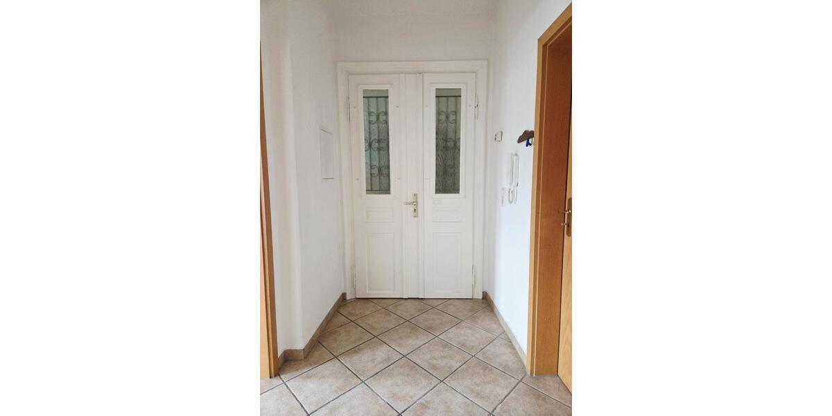 Erdgeschoßwohnung Meißen - 2 Zimmer, 54 m&sup2;, 365&euro; | Angebot:26562182