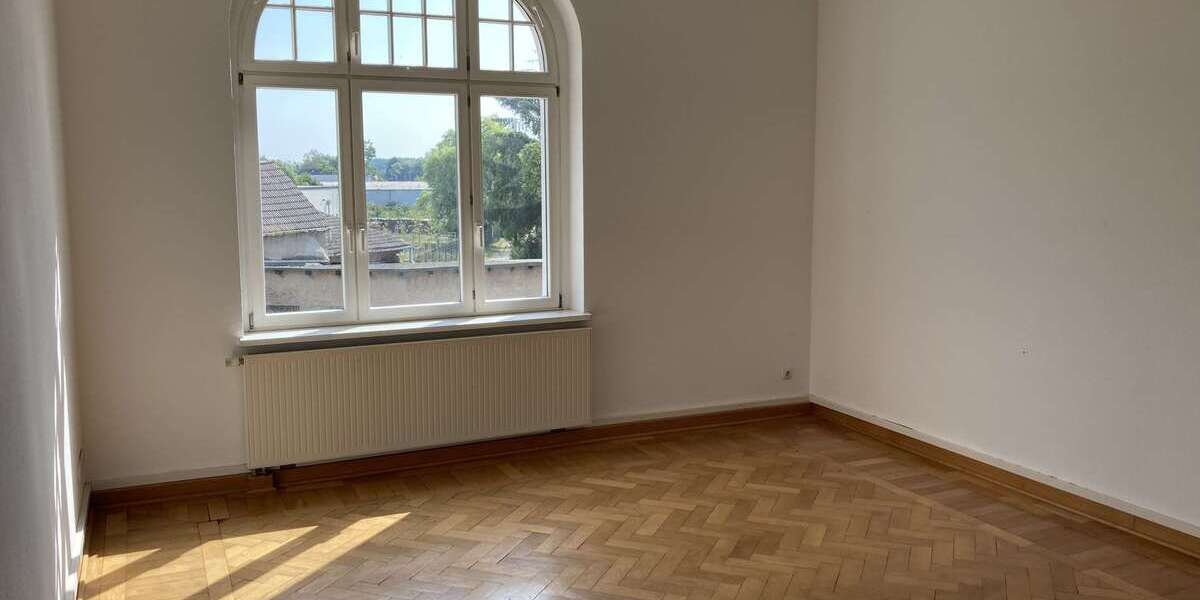 Etagenwohnung Bad Schmiedeberg - 4 Zimmer, 112 m&sup2;, 480&euro; | Angebot:25335917