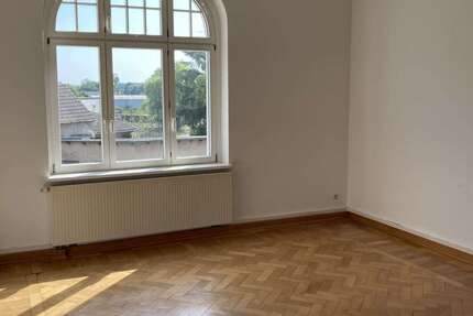 Wohnung Bad Schmiedeberg - 4 Zimmer, 112 m&sup2;, 480&euro; | Angebot:25335917