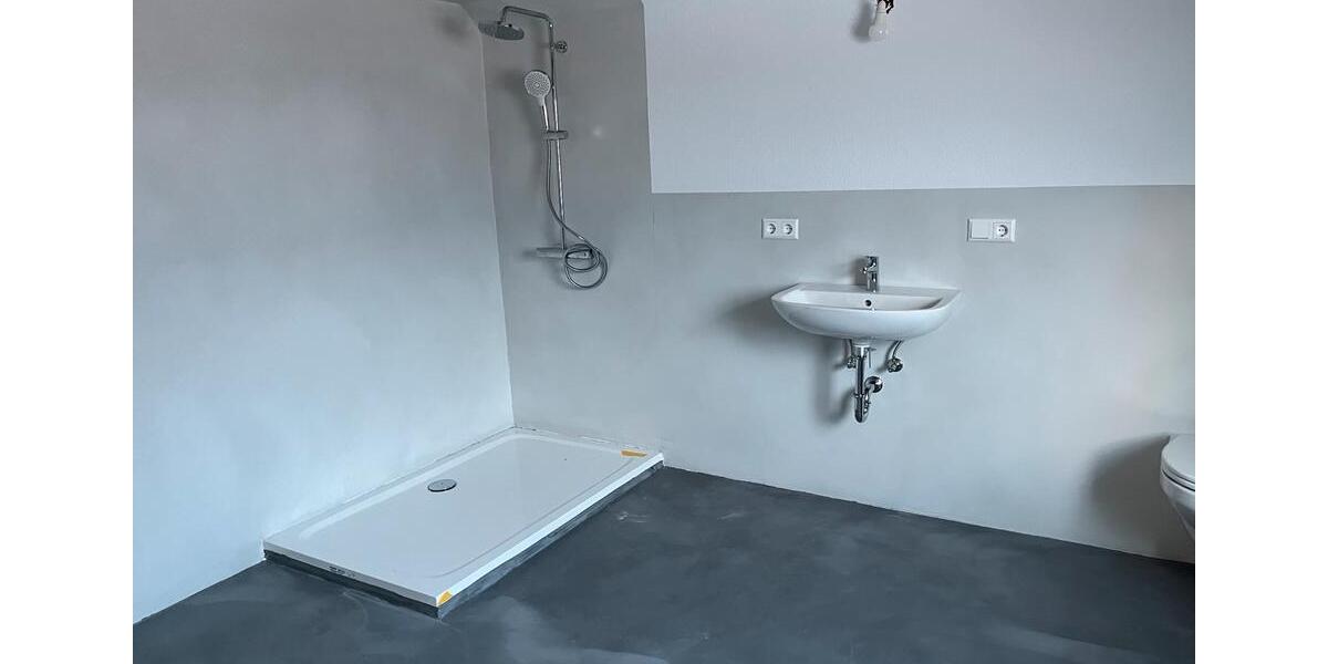 Dachgeschoßwohnung Rottweil - 3.5 Zimmer, 120 m&sup2;, 1.090&euro; | Angebot:26416023