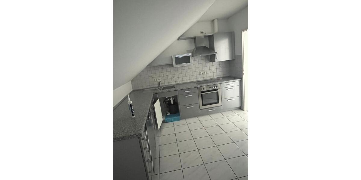 Dachgeschoßwohnung Buxheim - 3 Zimmer, 52 m&sup2;, 800&euro; | Angebot:26633305