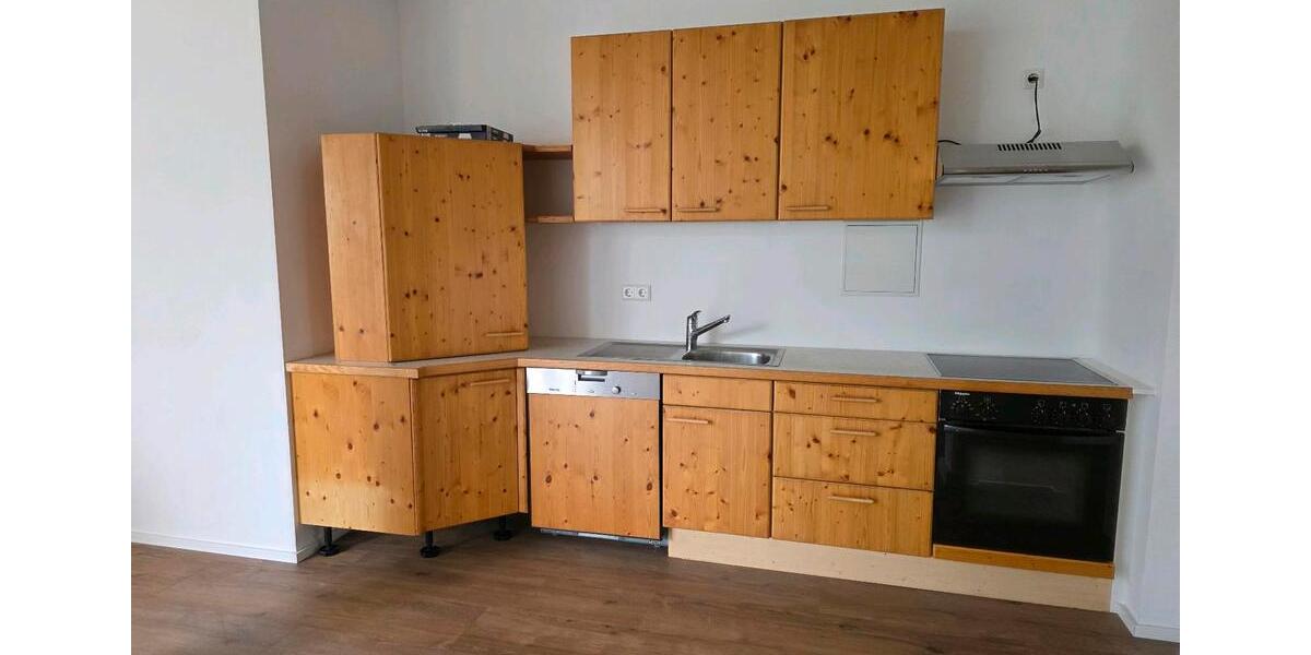 Erdgeschoßwohnung Bempflingen - 4 Zimmer, 80 m&sup2;, 1.300&euro; | Angebot:26238428