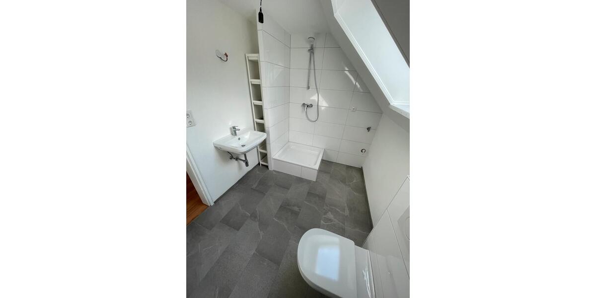 Dachgeschoßwohnung Bad Nauheim - 2 Zimmer, 80 m&sup2;, 750&euro; | Angebot:26636089