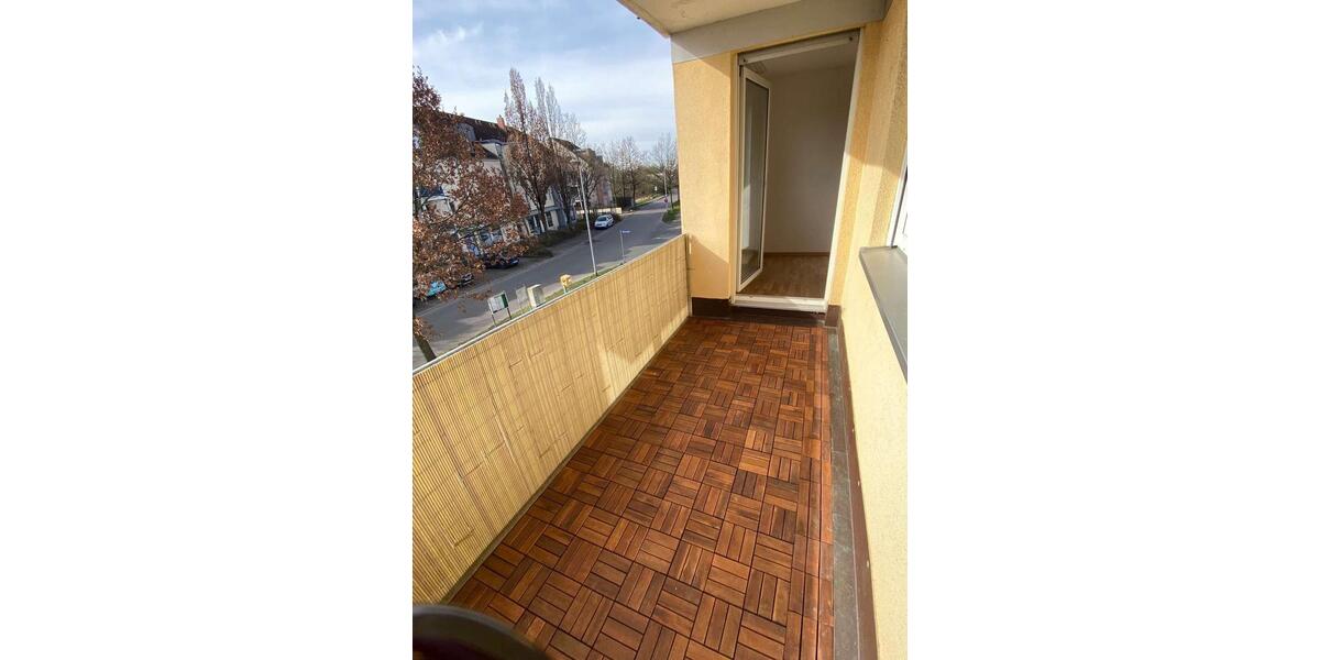 Etagenwohnung Ahrensfelde - 3 Zimmer, 82 m&sup2;, 906&euro; | Angebot:26645549