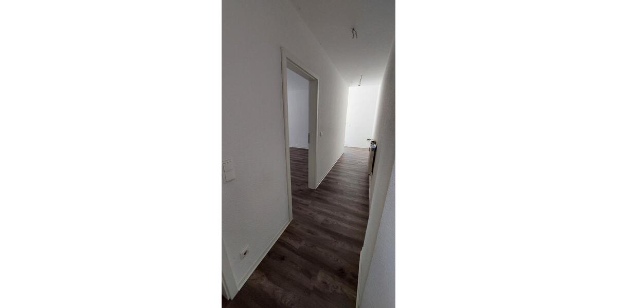 Erdgeschoßwohnung Sangerhausen - 2 Zimmer, 80 m&sup2;, 520&euro; | Angebot:26251788