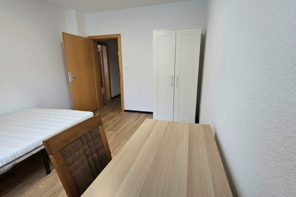Möblierte Zimmer in 3er-WG - Berlin-Spandau - Ab €500 Alles Inklu zimmer
