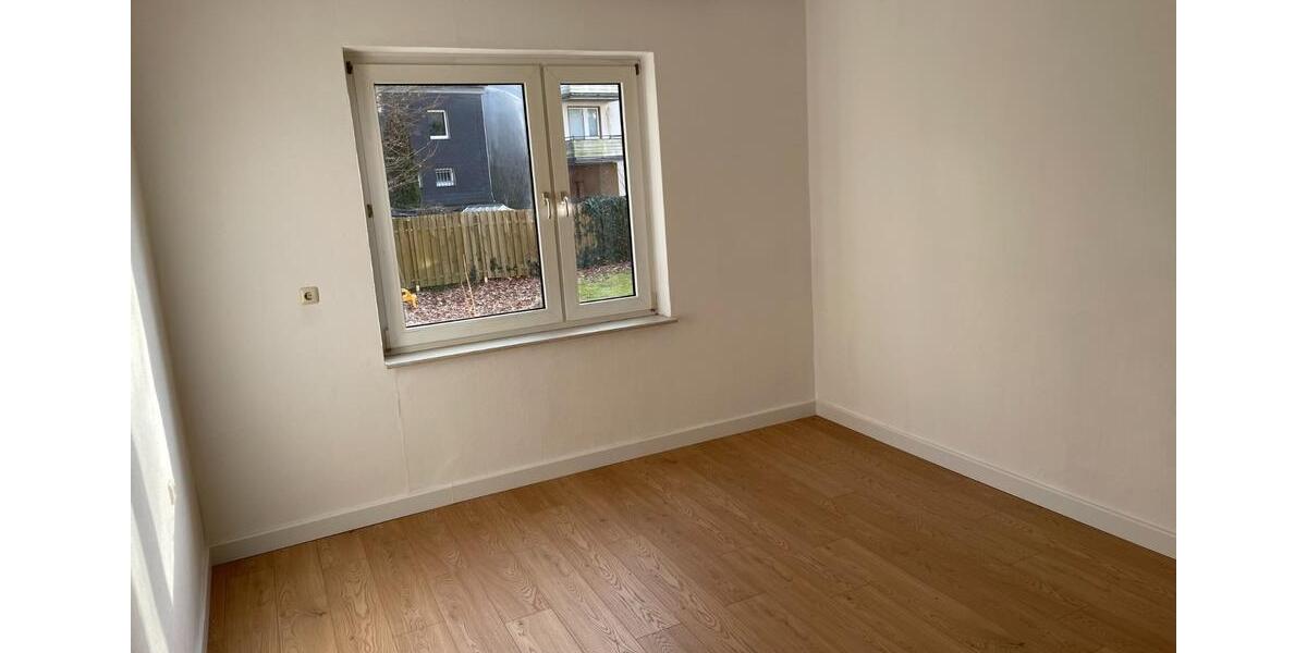 Erdgeschoßwohnung Siegen Kaan-Marienborn - 3 Zimmer, 75 m&sup2;, 530&euro; | Angebot:25208297