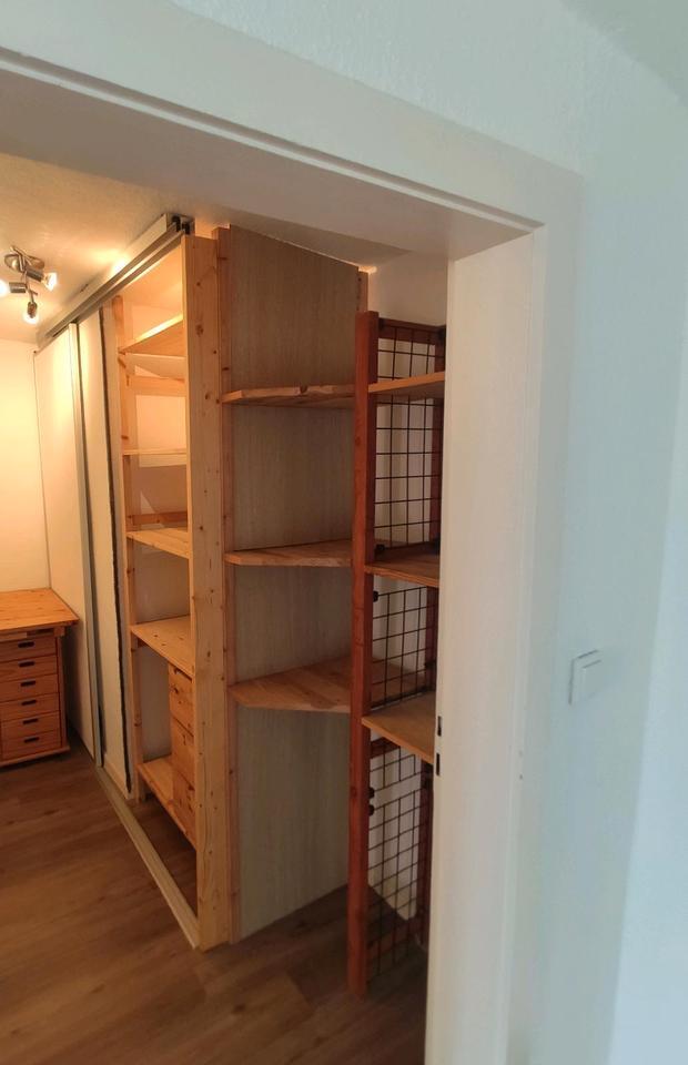 3-Zimmer-Dachgeschoßwohnung mit Südbalkon & EBK in Linden-Mitte