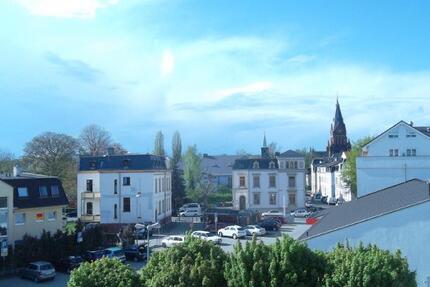 Großzügig wohnen über den Dächern von Pölbitz – helle 4-Raum-Wohnung mit Balkon & Stellplatz 4 zimmer