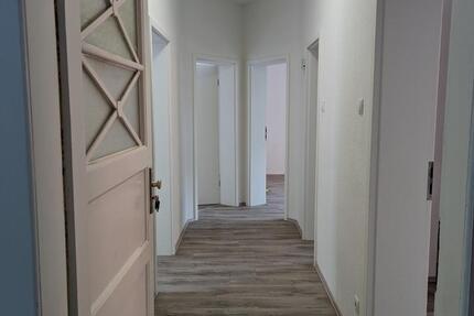 Helle 3-Zimmer Wohnung mit EBK und Balkon zimmer