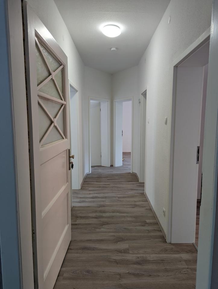 Helle 3-Zimmer Wohnung mit EBK und Balkon zimmer