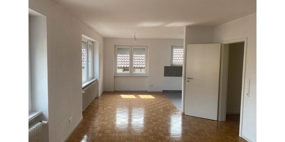 Etagenwohnung Remchingen - 3 Zimmer, 96 m&sup2;, 1.200&euro; | Angebot:26382641